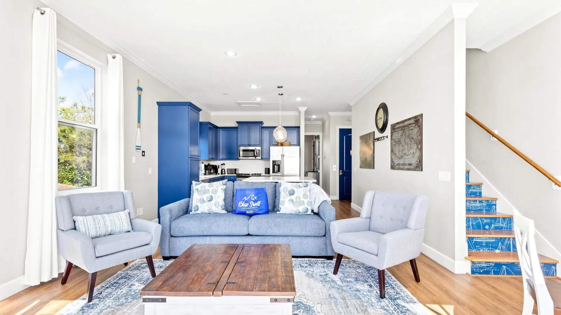 Semesterbostad Sailors Cove: 5-Bedroom, 45 Baths, Sleeps 12! Steps Away From The Beach! Panama City Beach USA