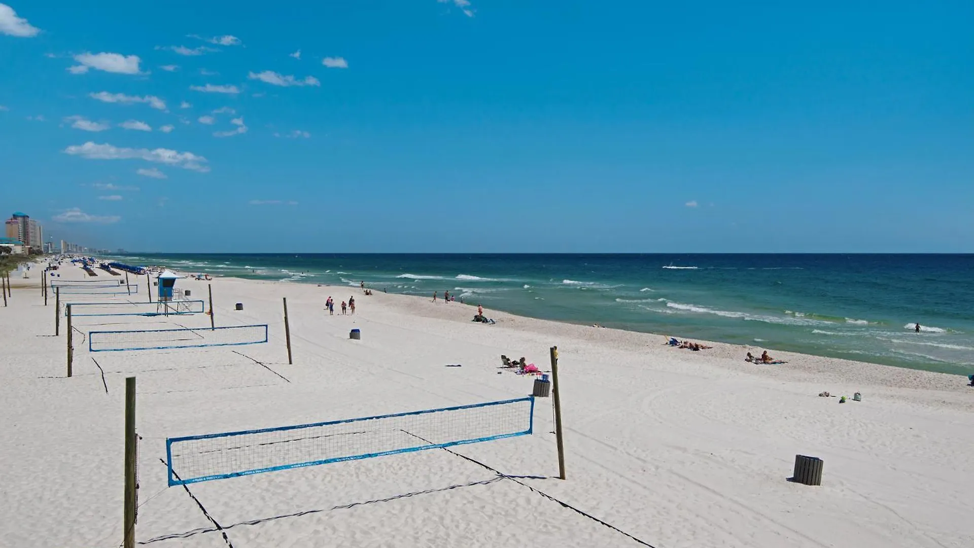 Semesterbostad Sailors Cove: 5-Bedroom, 45 Baths, Sleeps 12! Steps Away From The Beach! Panama City Beach
