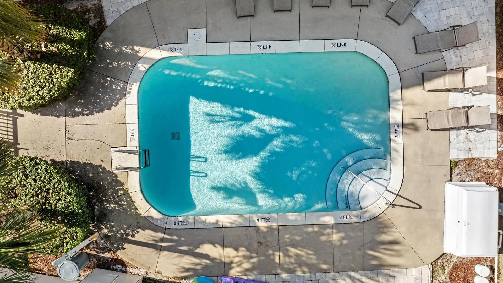 Sailors Cove: 5-Bedroom, 45 Baths, Sleeps 12! Steps Away From The Beach! Panama City Beach 0*,  USA