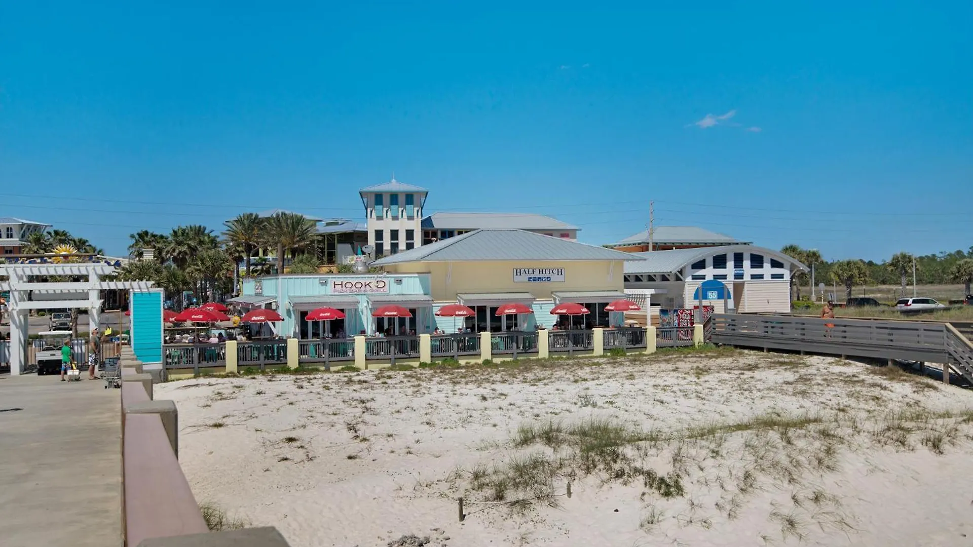 Semesterbostad Sailors Cove: 5-Bedroom, 45 Baths, Sleeps 12! Steps Away From The Beach! Panama City Beach